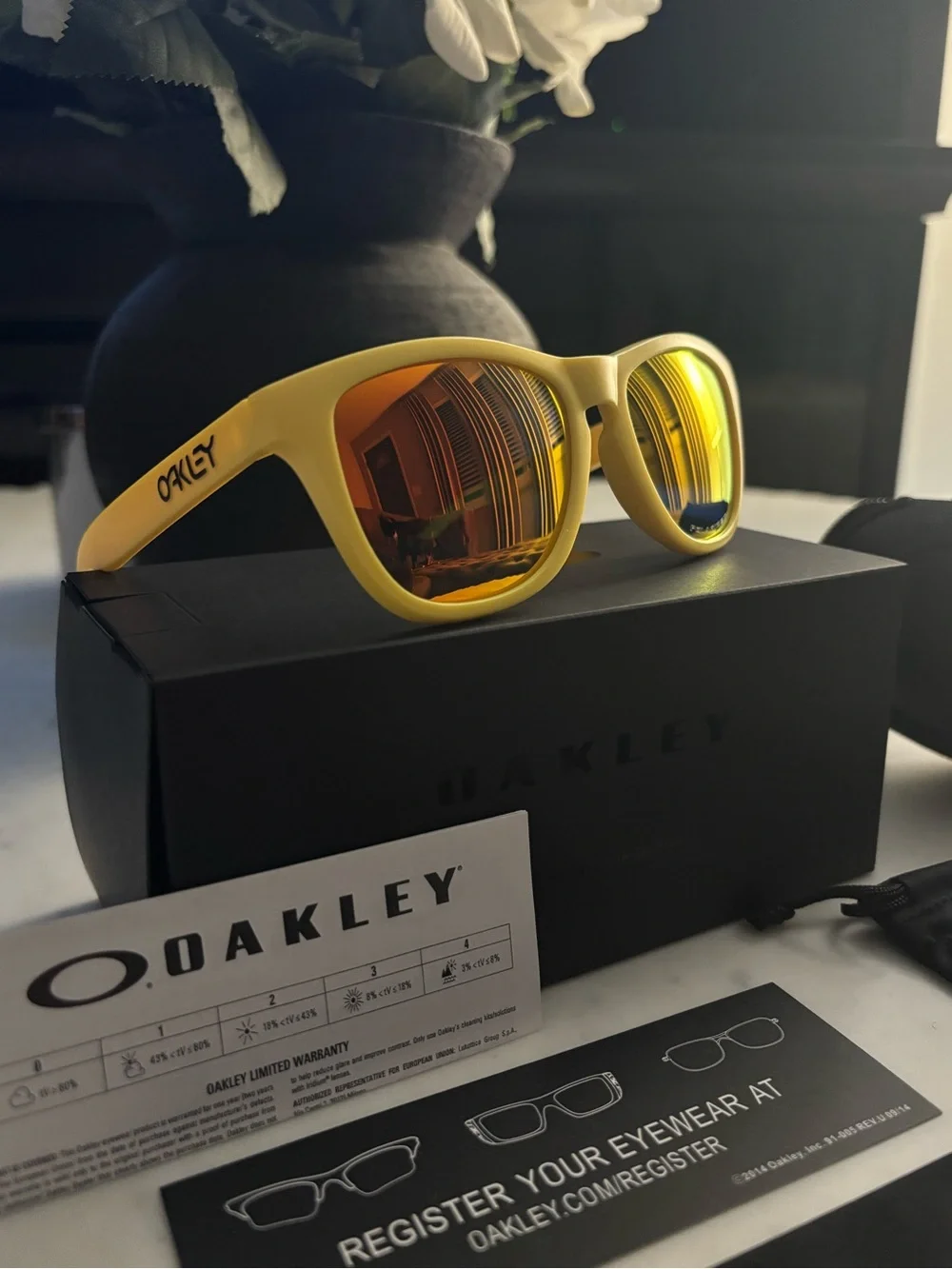 Oakley frogskins sunglasses